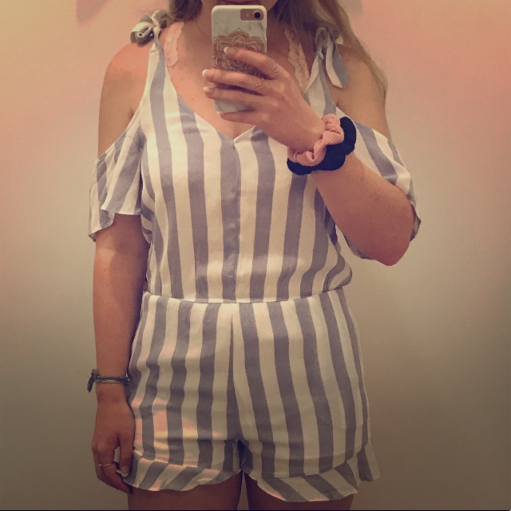 American Eagle Romper